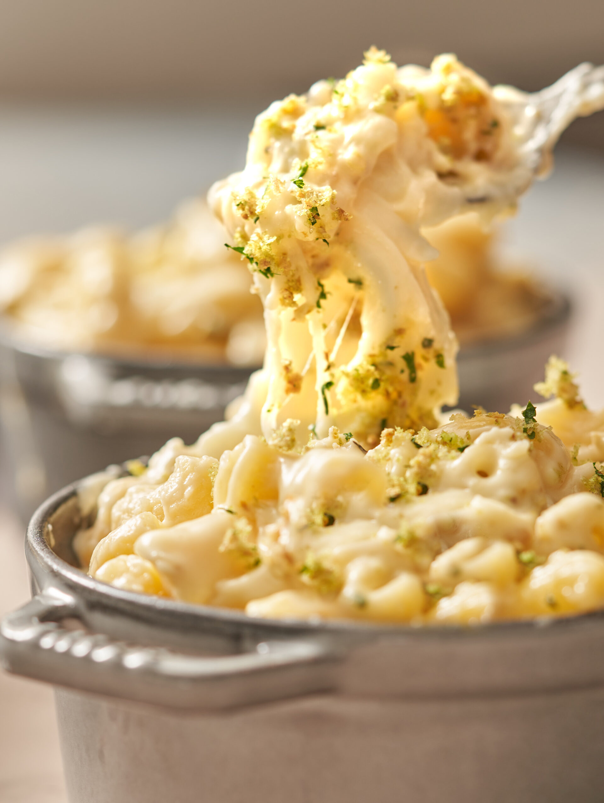 4 Cheese Mac & Cheese with Garlic Parmesan Crunch